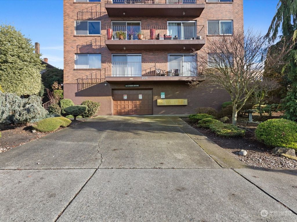 Photo of 2619 Rucker Avenue #2, Everett, WA 98201 (MLS # 2193573)