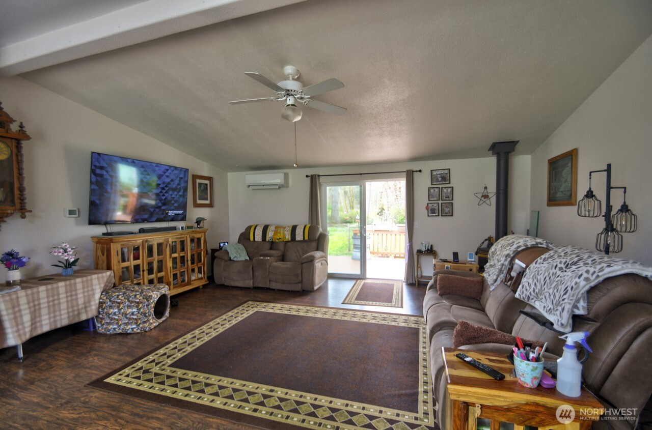 1159 King Road