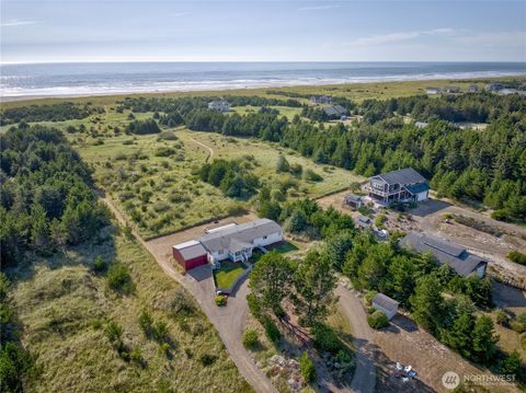 13925 N Street Long Beach WA 98631
