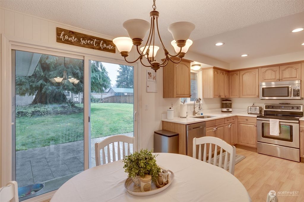 Photo of 22604 123rd Ave NE Ave, Arlington, WA 98223 (MLS # 2188758)