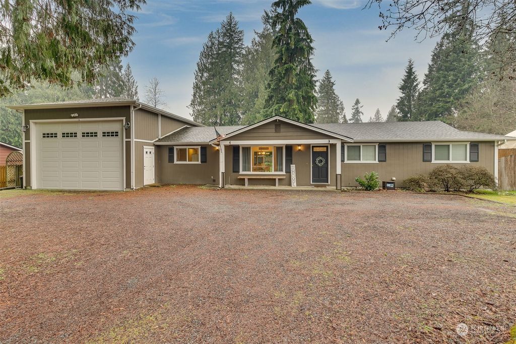Photo of 22604 123rd Ave NE Ave, Arlington, WA 98223 (MLS # 2188758)