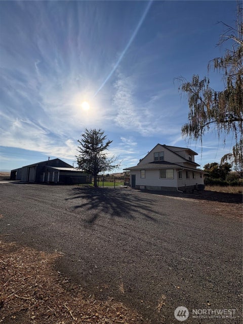 Photo of 6556 Lower Waitsburg Road, Walla Walla, WA 99362 (MLS # 2583886)