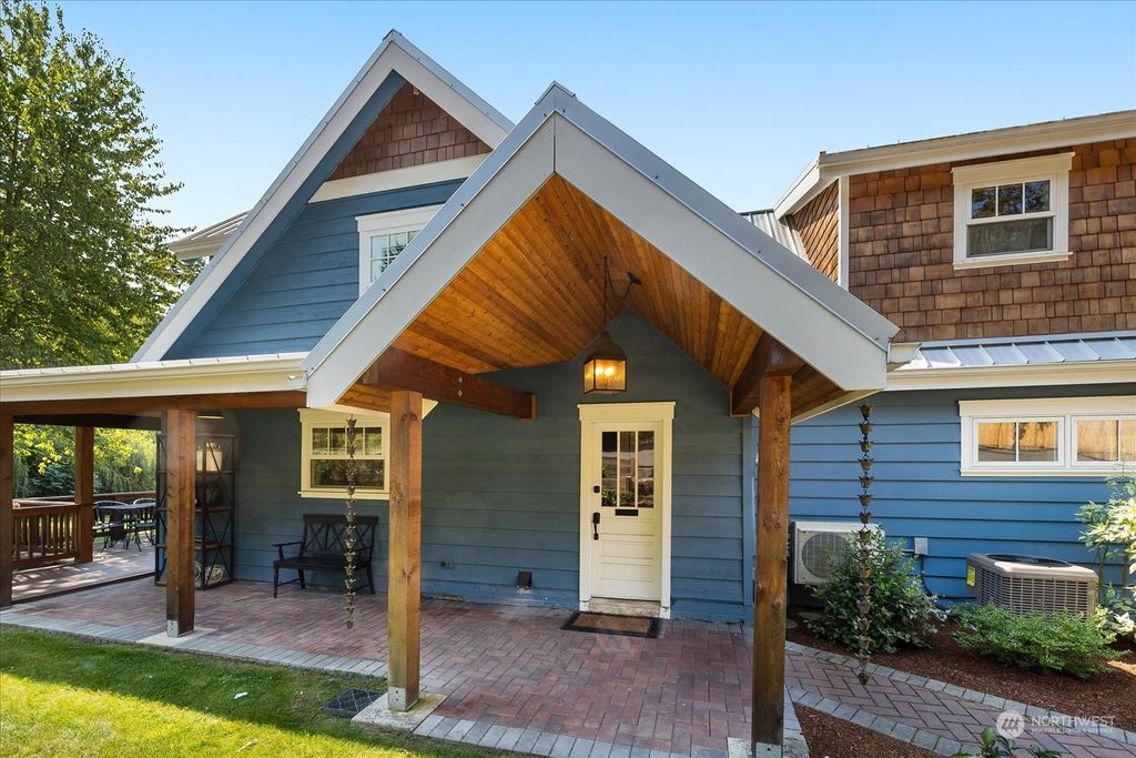 Photo of 14032 Woodinville Redmond Road NE, Redmond, WA 98052 (MLS # 2292445)