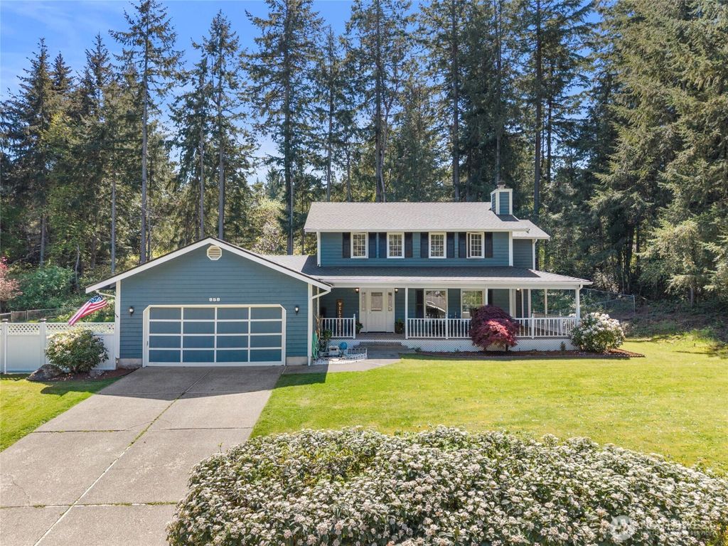 Photo of 858 Illahee Drive, Fox Island, WA 98333 (MLS # 2515778)