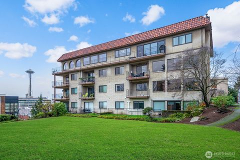 Photo of 610 Aloha Street #404, Seattle, WA 98109 (MLS # 2460865)