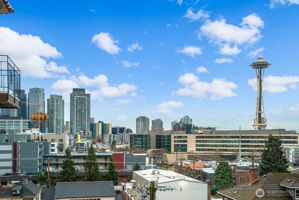 Photo of 610 Aloha Street #404, Seattle, WA 98109 (MLS # 2460865)