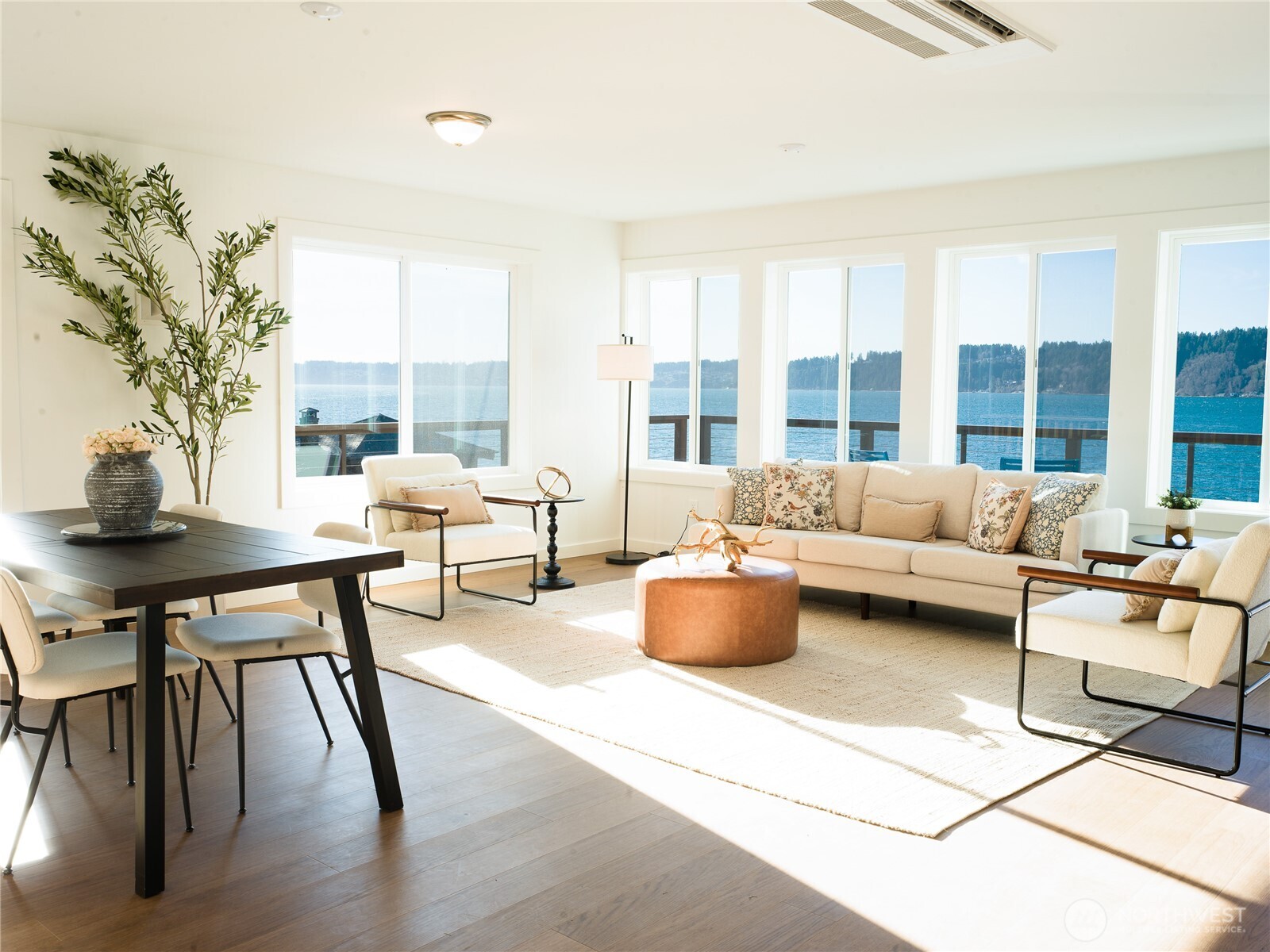 14758 SW Spring Beach Road