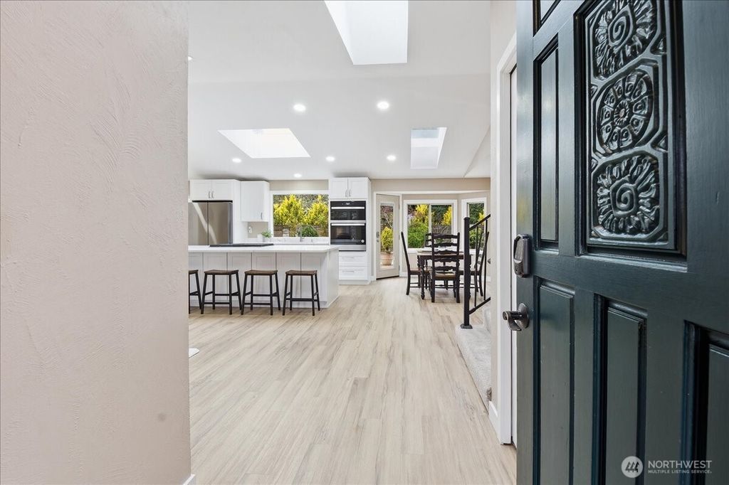 Photo of 4003 110th Street SE, Everett, WA 98208 (MLS # 2499250)