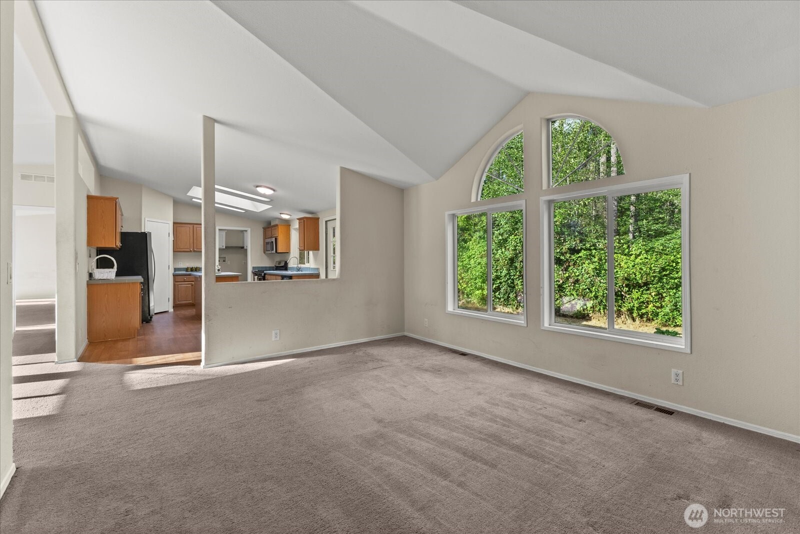 Clinton, Washington 98236, United States, 3 Bedrooms Bedrooms, ,2 BathroomsBathrooms,Residential,Active,192486