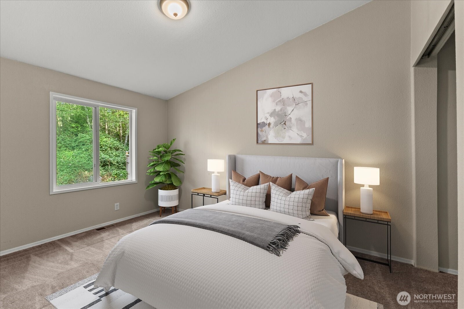 Clinton, Washington 98236, United States, 3 Bedrooms Bedrooms, ,2 BathroomsBathrooms,Residential,Active,192486