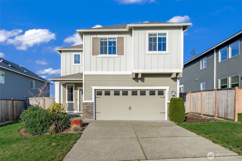 Photo of 20416 SE 257th St St, Covington, WA 98042 (MLS # 2461149)