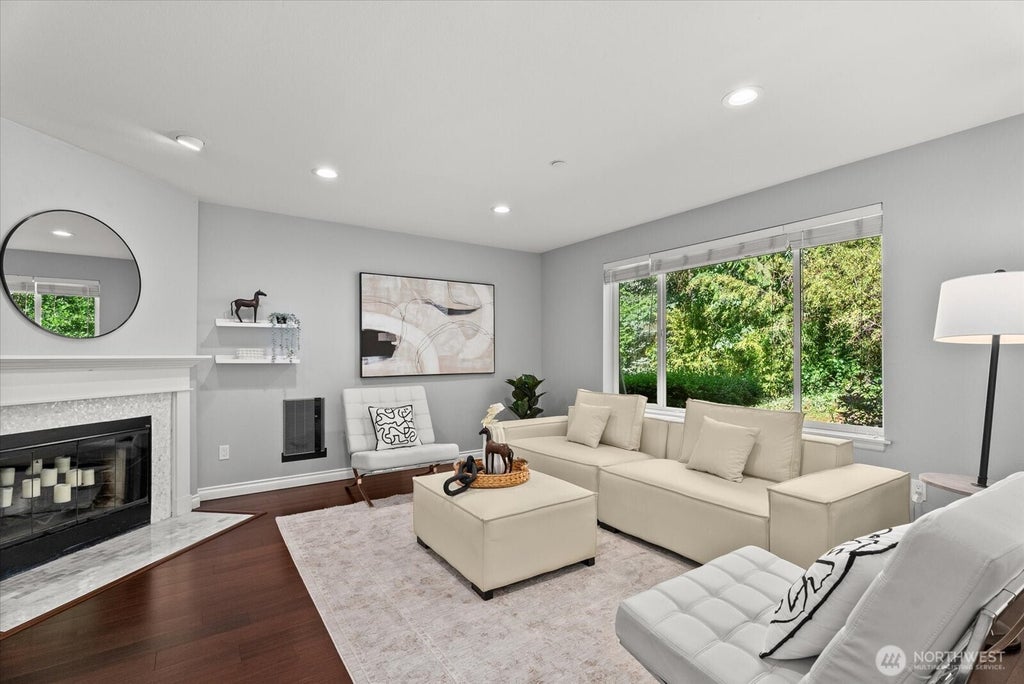 Photo of 2300 Jefferson Ave AVE NE #G131, Renton, WA 98056 (MLS # 2590376)