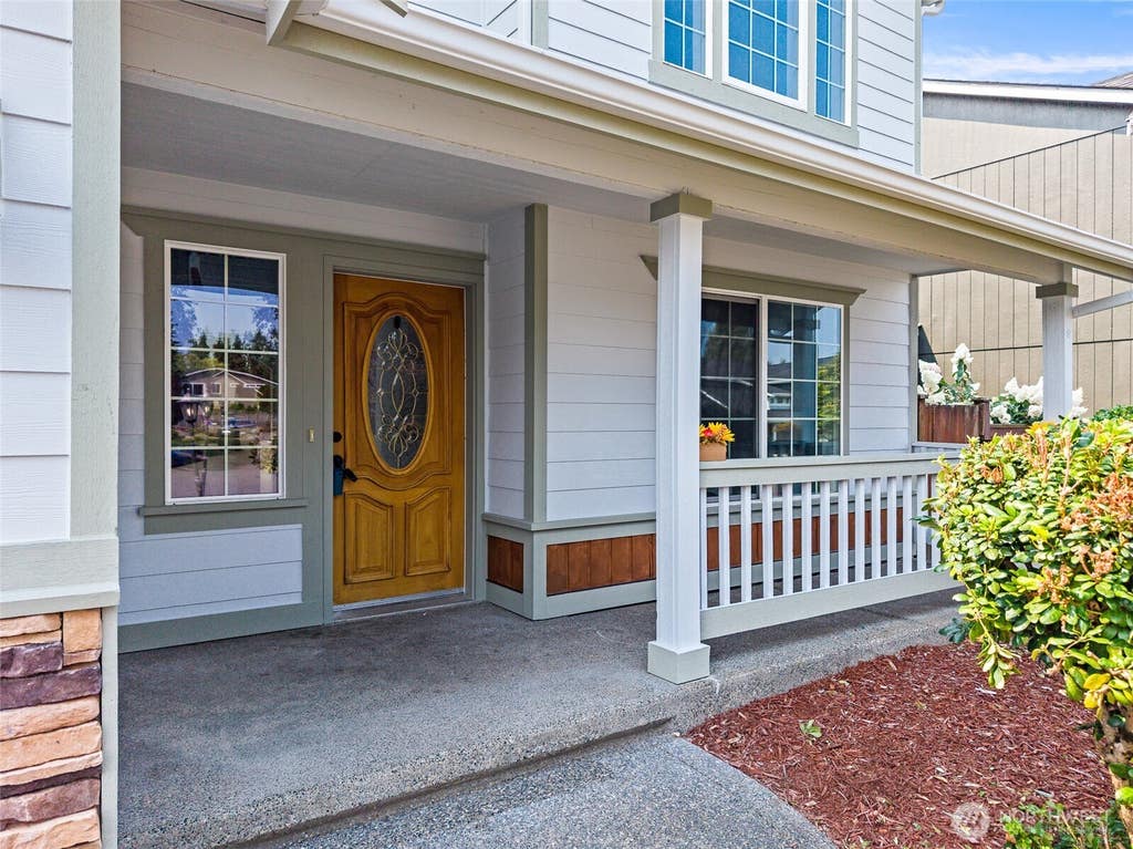 Photo of 8724 134th Street Ct E CT, Puyallup, WA 98373 (MLS # 2562282)