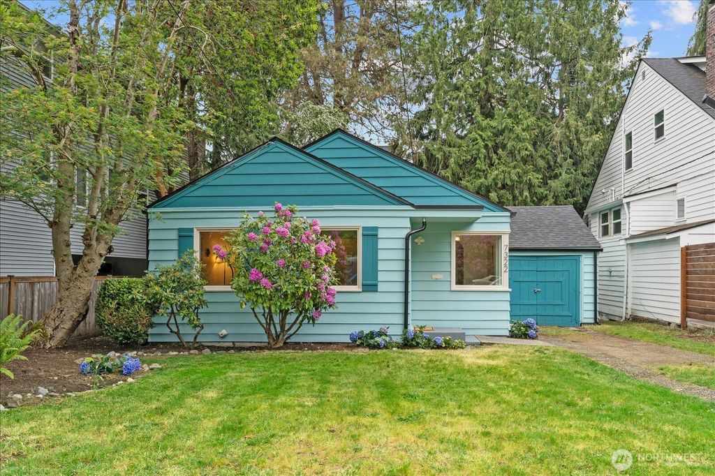 Photo of 7322 47th Avenue SW, Seattle, WA 98136 (MLS # 2524357)
