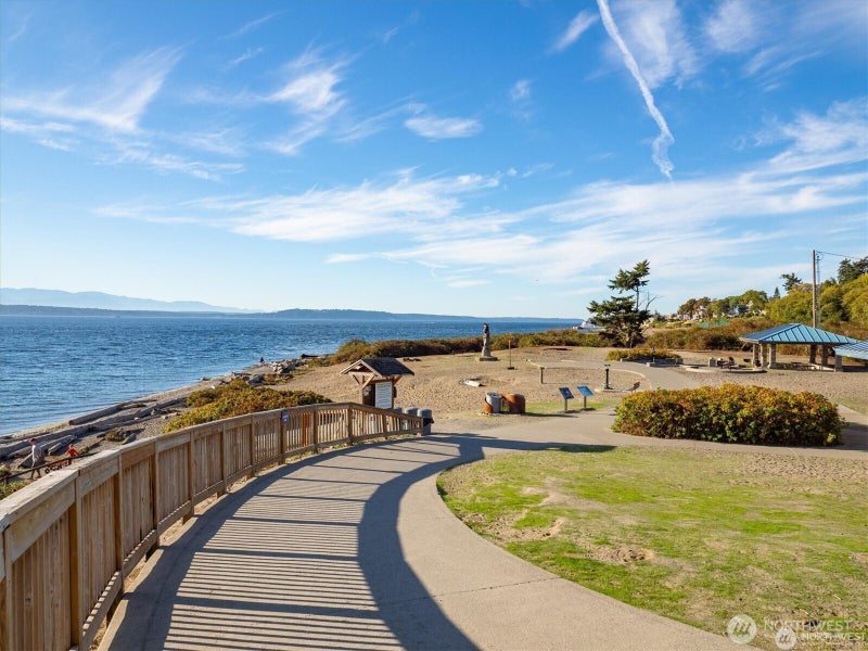 1431 NW Richmond Beach Road 7