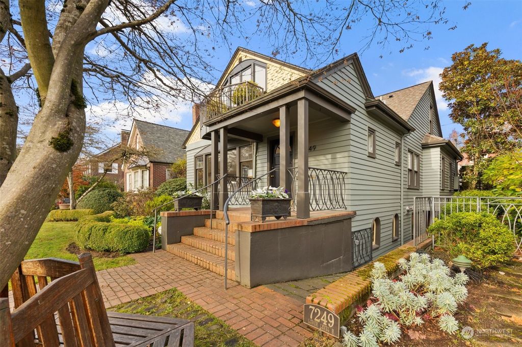 Photo of 7249 W Green Lake Drive N, Seattle, WA 98103 (MLS # 2311269)