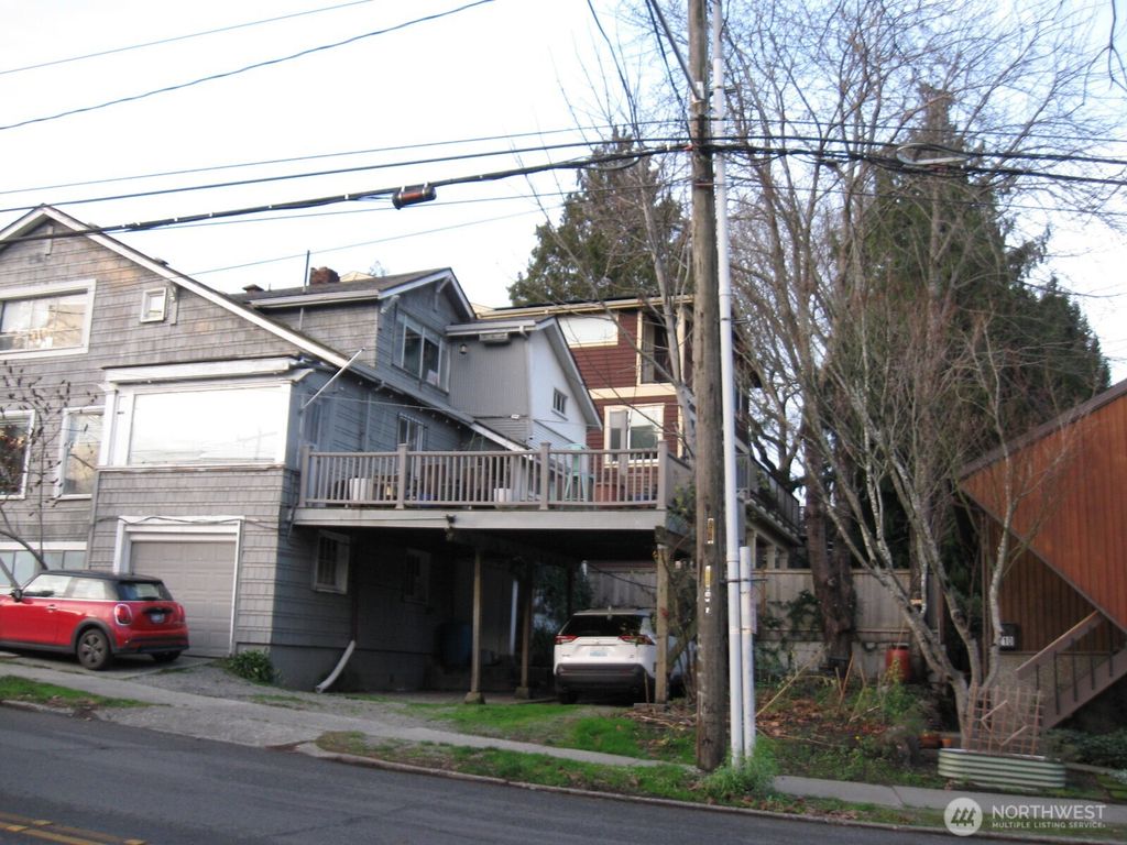 Photo of 4002 2nd Avenue NE, Seattle, WA 98105 (MLS # 2463024)