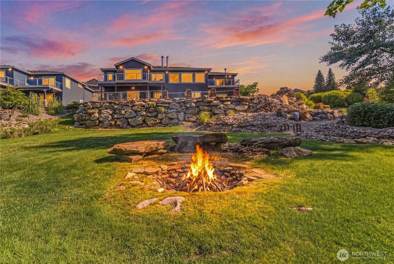 2840 Mikayla Lane