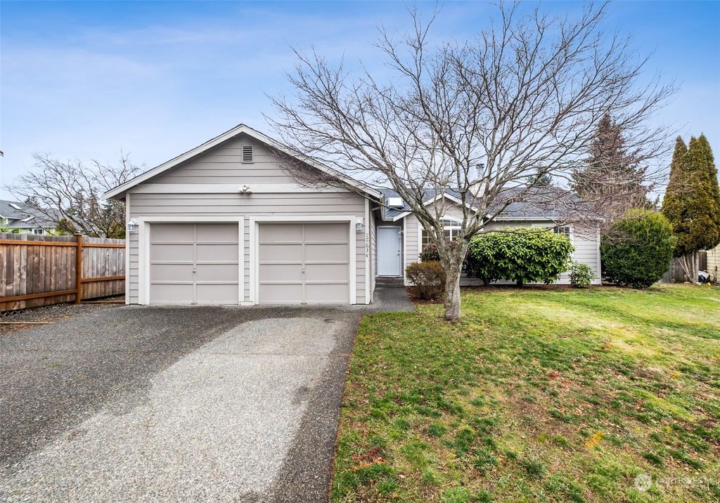 Photo of 17634 SE 269th Place, Covington, WA 98042 (MLS # 2033438)