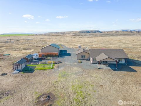 Photo of 21625 Road D.5 NE, Soap Lake, WA 98851 (MLS # 2451391)