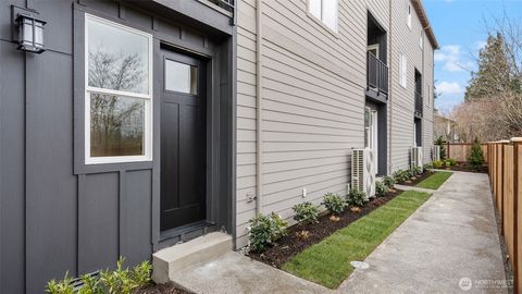 225 106th Street SW A3 Everett WA 98204