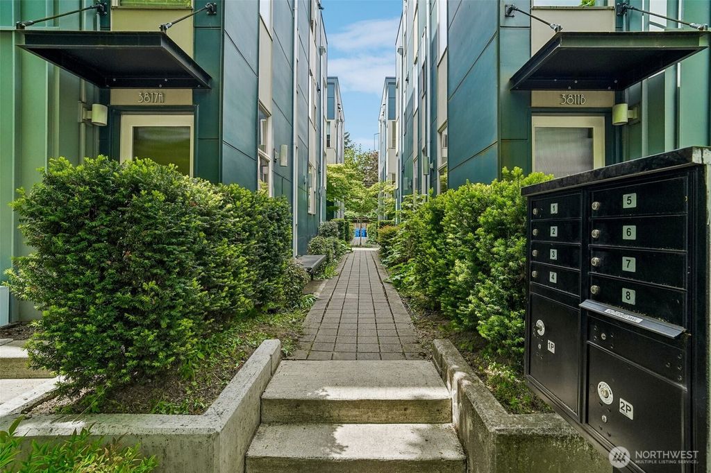 Photo of 3817 B California Avenue SW, Seattle, WA 98116 (MLS # 2524132)