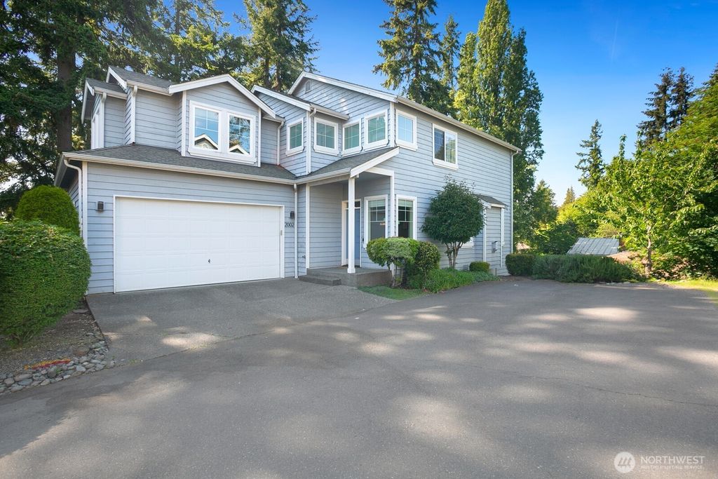 Photo of 2002 NE 18th Place, Renton, WA 98056 (MLS # 2378143)