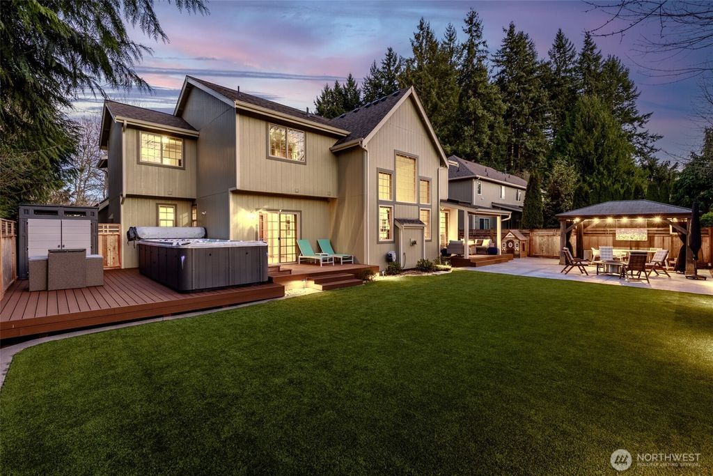 Photo of 3020 21st Avenue SE, Olympia, WA 98501 (MLS # 2477657)