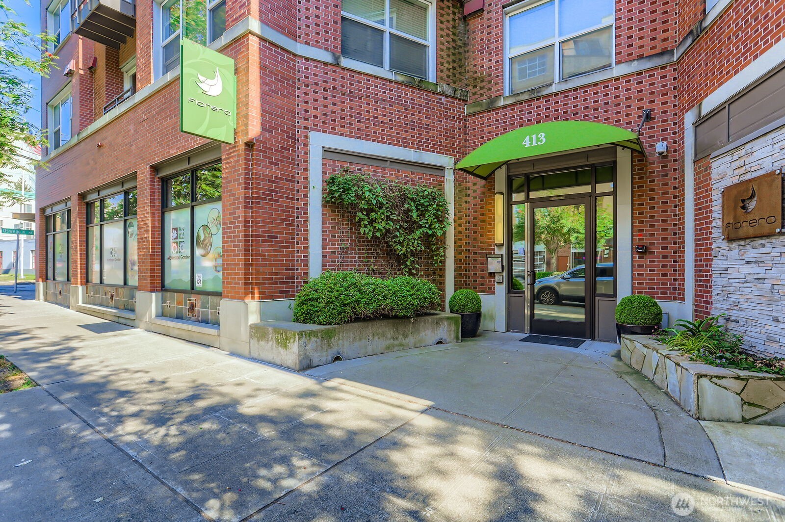 413 NE 70th Street 207