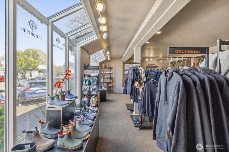 101 S 1st Street
