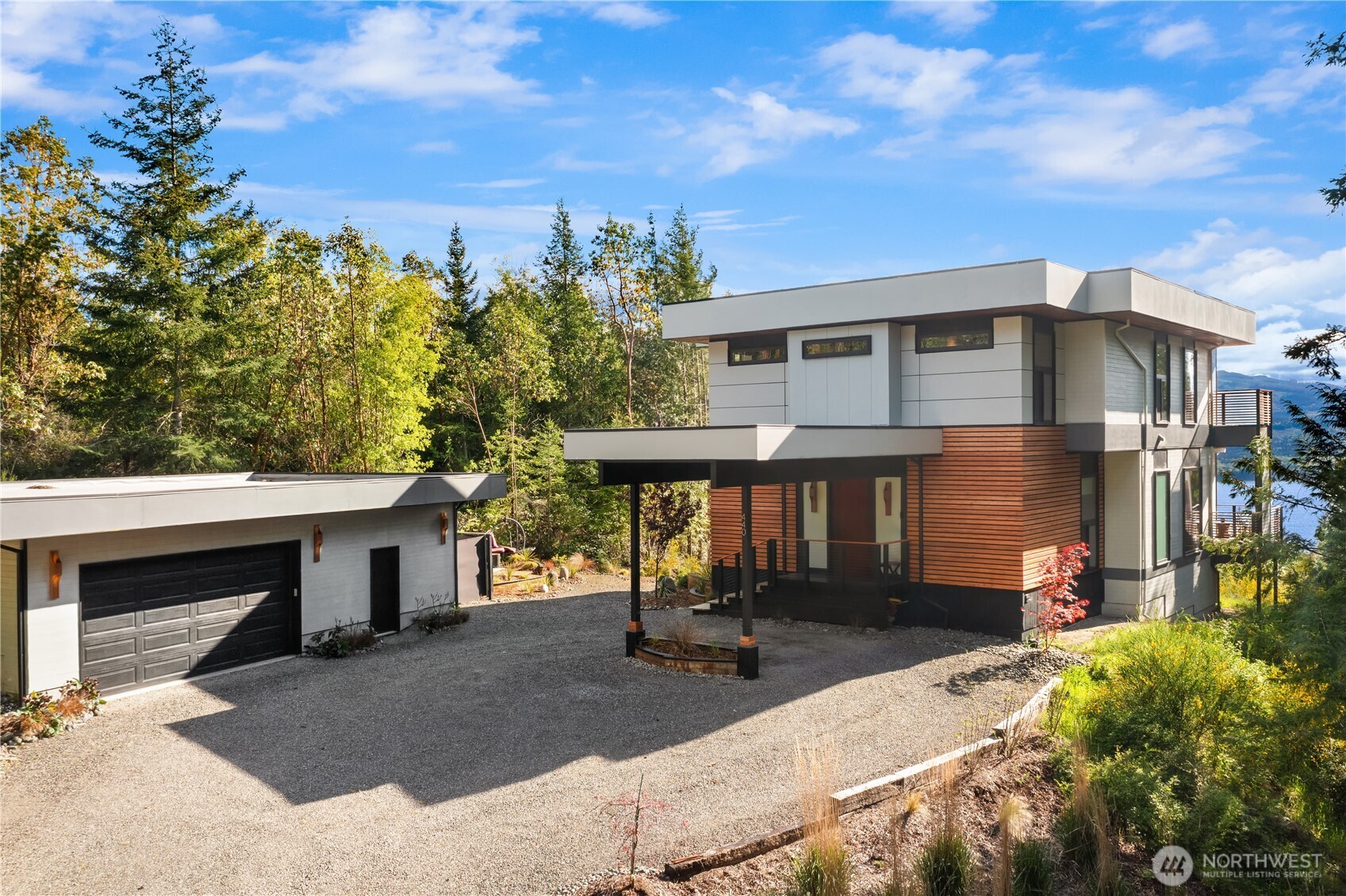 440 Lane de Chantal