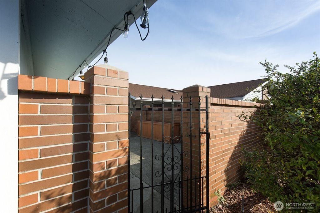 Photo of 102 Hilltop Drive #B, Sequim, WA 98382 (MLS # 2496566)