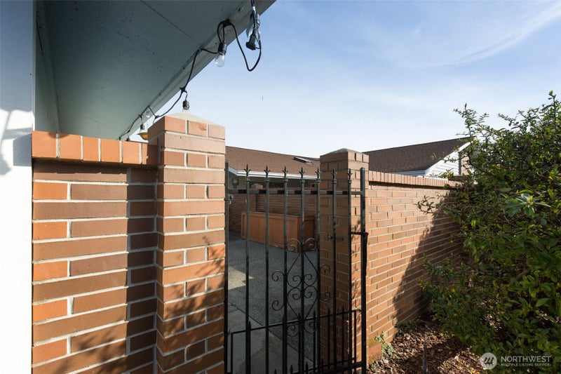 102 Hilltop Drive B