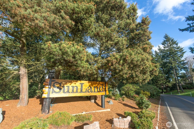 102 Hilltop Drive B