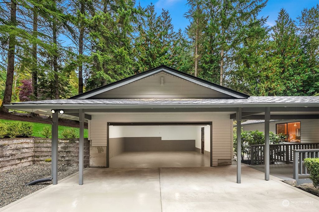 Photo of 11355 169th Court NE, Redmond, WA 98052 (MLS # 2169861)