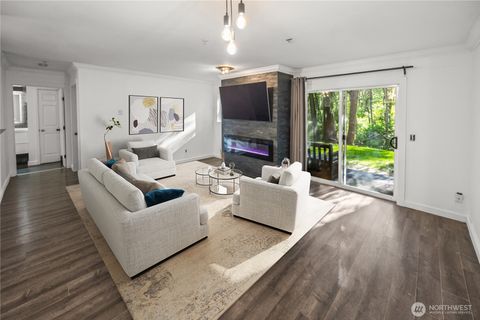 Photo of 33020 10th Avenue SW #E-103, Federal Way, WA 98023 (MLS # 2527506)
