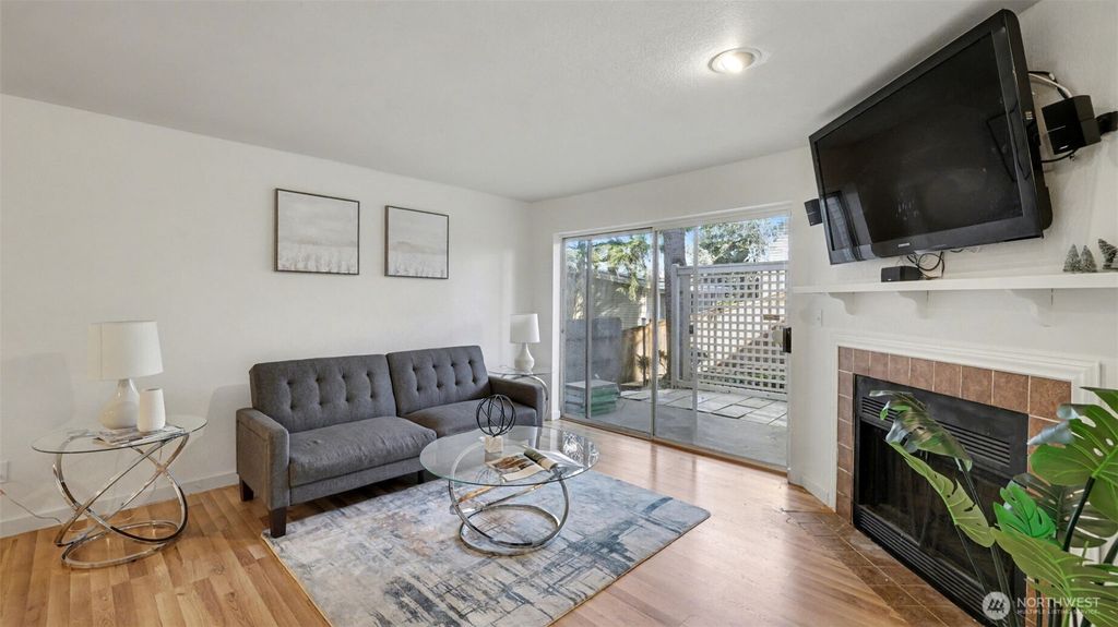 Photo of 4106 Factoria Boulevard SE #C111, Bellevue, WA 98006 (MLS # 2505430)