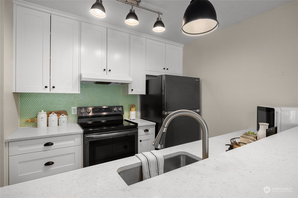Photo of 5842 NE 75th Street #C305, Seattle, WA 98115 (MLS # 2310270)