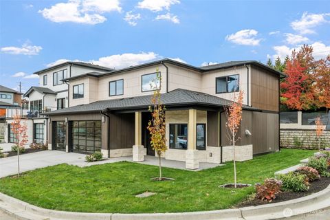 Photo of 15904 12th Place W, Lynnwood, WA 98087 (MLS # 2447302)