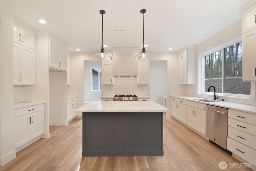 Photo of 26927 3rd Avenue NE, Arlington, WA 98223 (MLS # 2447178)