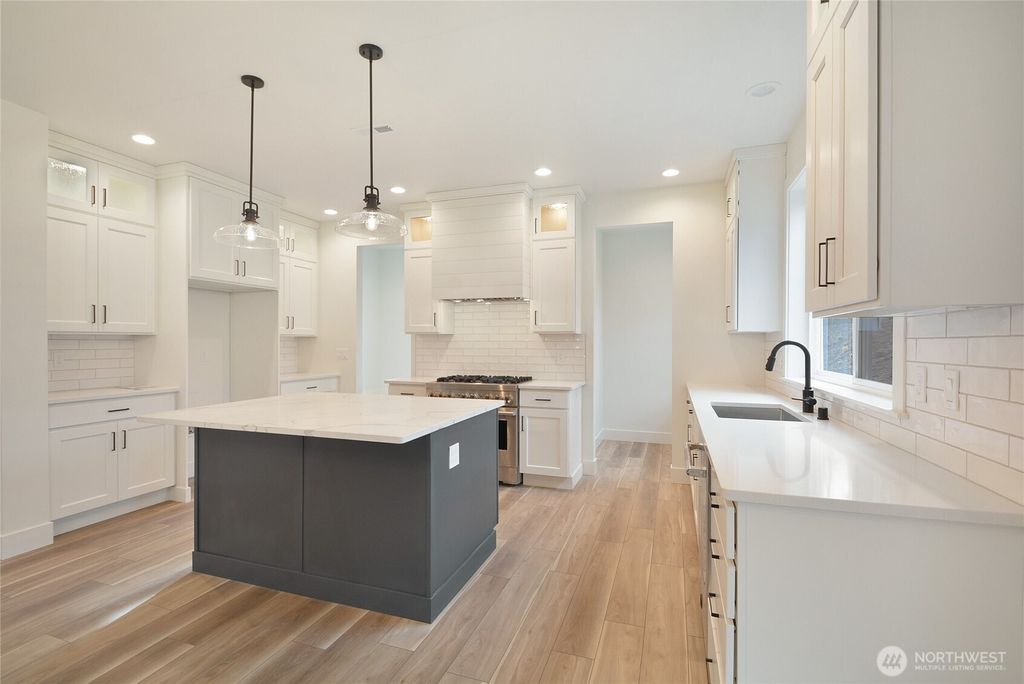 Photo of 26927 3rd Avenue NE, Arlington, WA 98223 (MLS # 2447178)