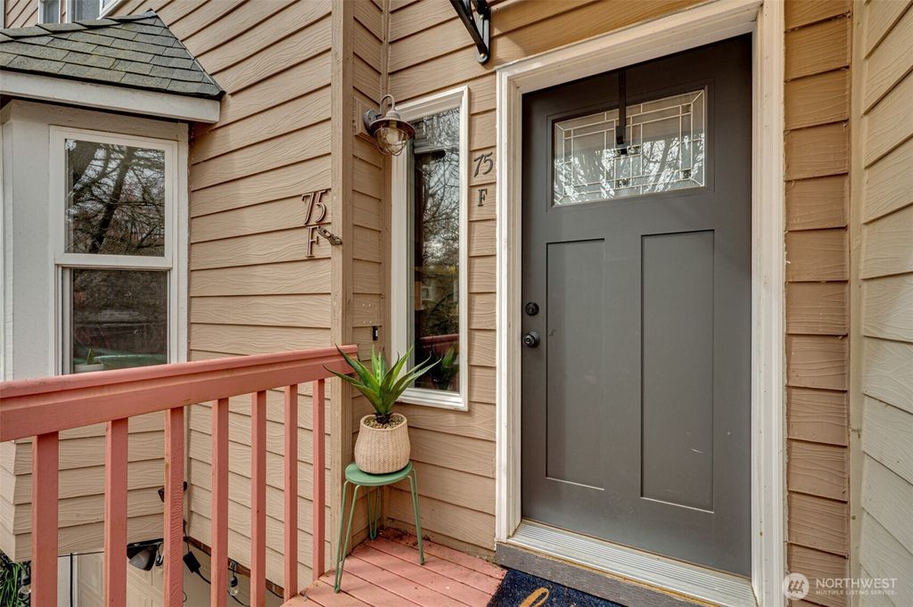 Photo of 75 River Rock Lane #F, Woodland, WA 98674 (MLS # 2503478)