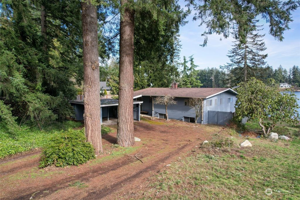 Photo of 36808 34th Avenue S, Auburn, WA 98001 (MLS # 2039090)