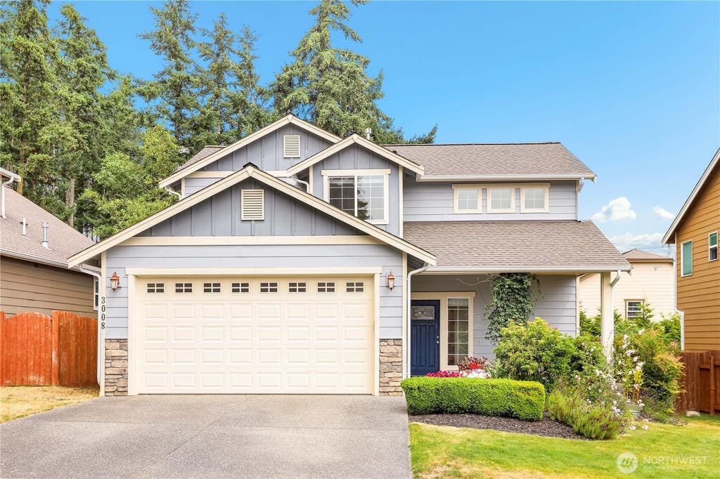 Photo of 3008 SW Berwick Drive, Oak Harbor, WA 98277 (MLS # 2554550)