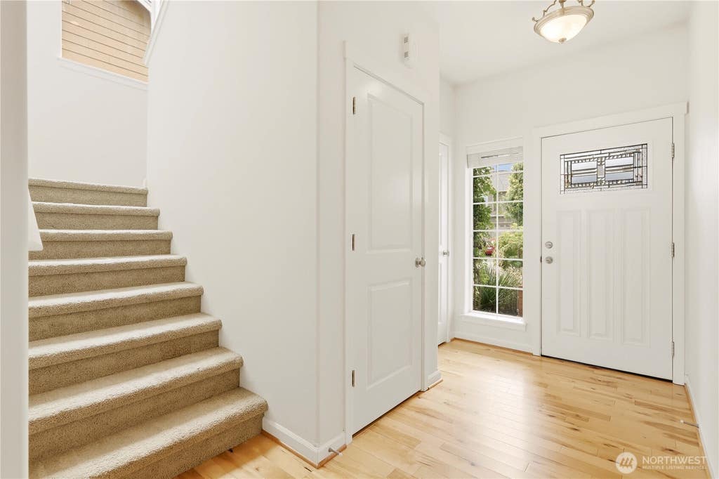 Photo of 3008 SW Berwick Drive, Oak Harbor, WA 98277 (MLS # 2554550)