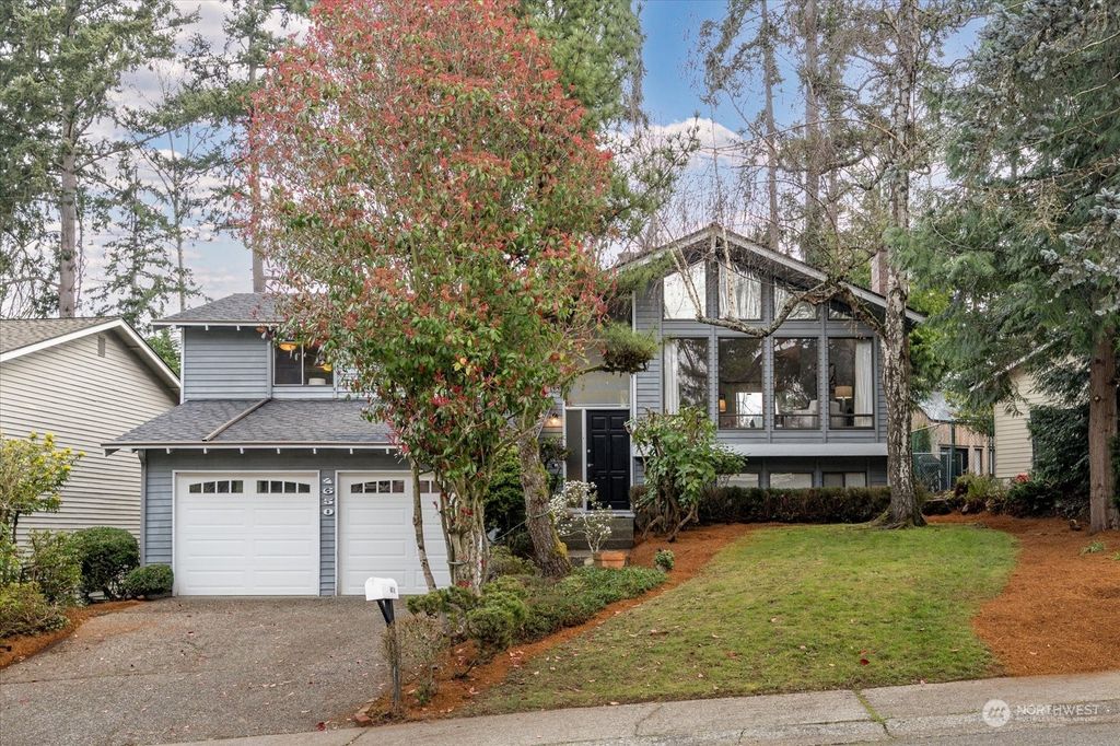 Photo of 4650 121st Avenue SE, Bellevue, WA 98006 (MLS # 2215153)