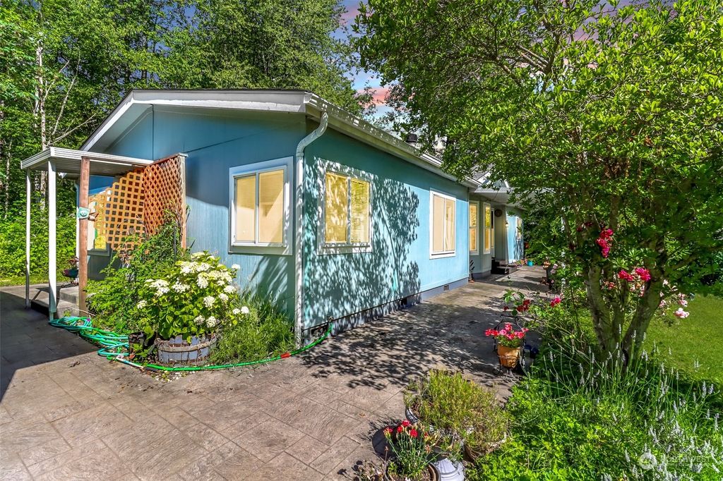 Photo of 39906 SE 122nd Street, North Bend, WA 98044 (MLS # 2261825)