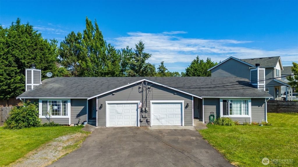 Photo of 10010 15th Avenue Ct E, Tacoma, WA 98445 (MLS # 2546499)