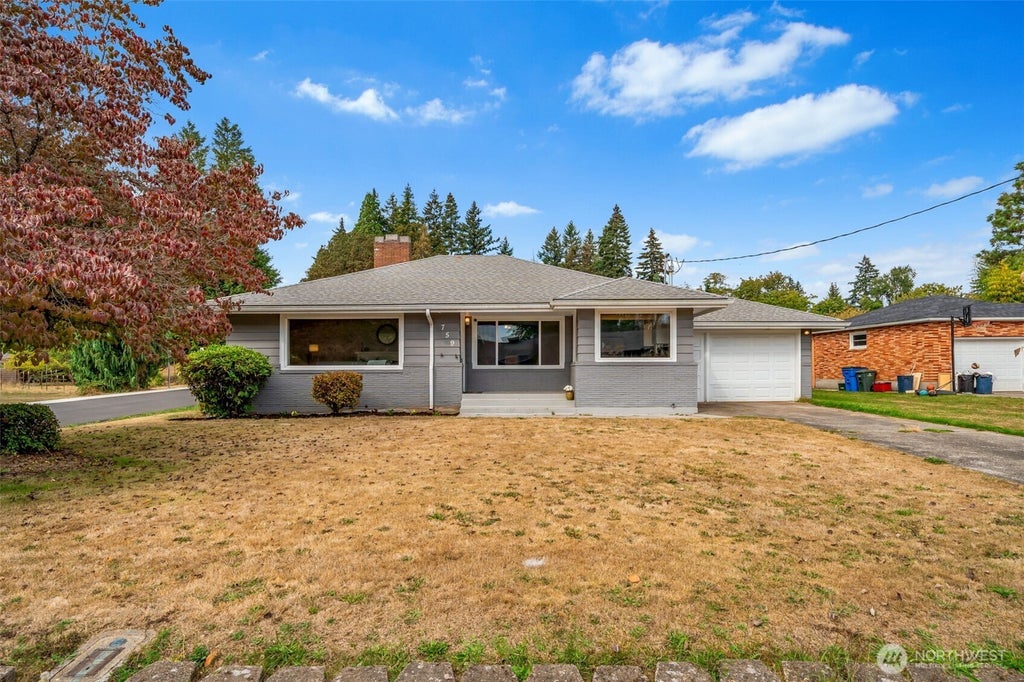 Photo of 759 C Street, Washougal, WA 98671 (MLS # 2581912)