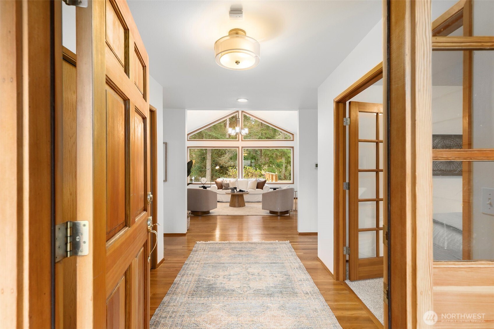 15375 Sunrise Drive NE